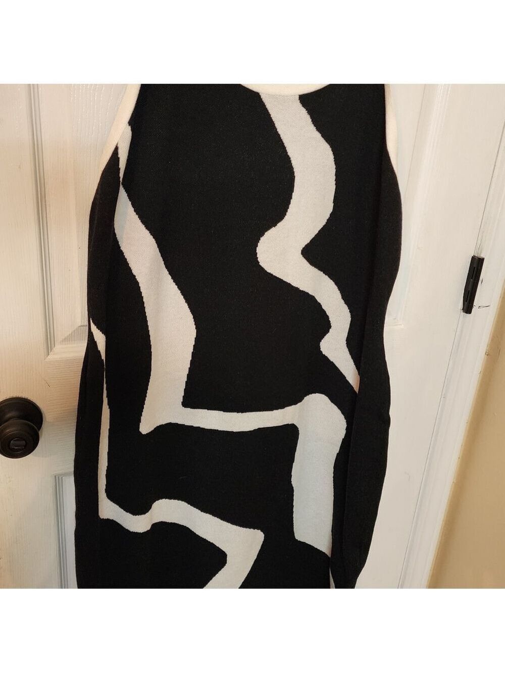 SHEIN Black and White Backless Dress FREE Cardigan - Picture 3 of 12